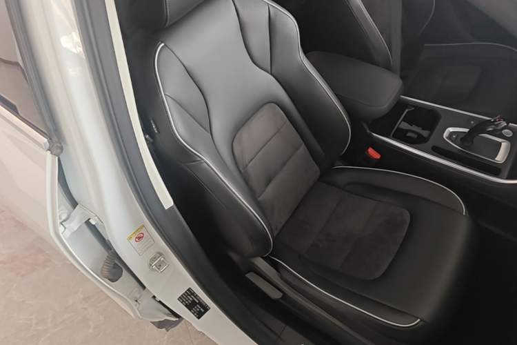 Used Haval H6 2021 National Trend Edition 1.5T Automatic Urban Version Right Front Seat