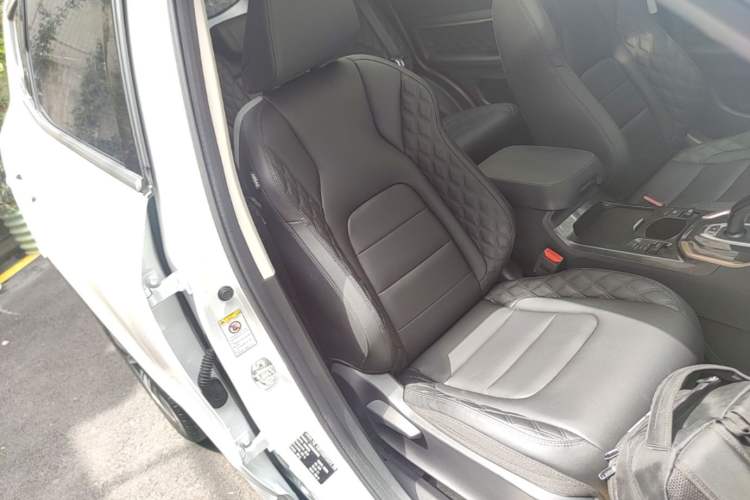 Used Haval H6 2021 1.5 GDIT Automatic Champion Edition Right Front Seat