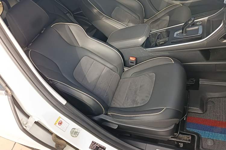 Used Haval H6 2021 National Trend Edition 1.5T Automatic Urban Version Right Front Seat