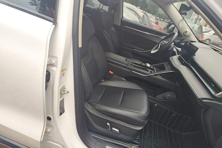 Used Haval H6 2021 3rd Generation 2.0T Automatic All-Wheel Drive Supreme+ Right Front Seat