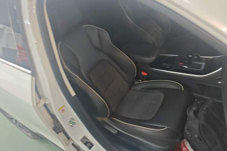 Used Haval H6 2021 National Trend Edition 1.5T Automatic Urban Version Right Front Seat