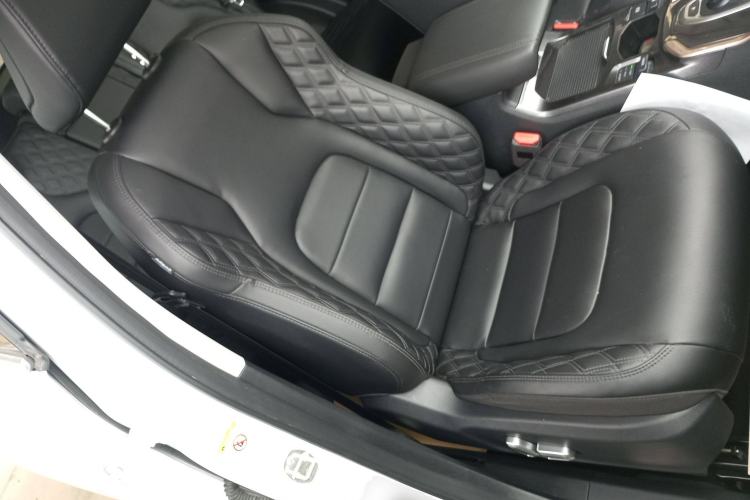 Used Haval H6 2021 1.5 GDIT Automatic Ultra-Luxury Edition Right Front Seat