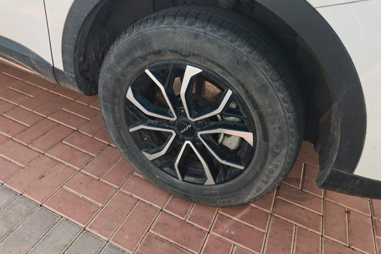 Used Haval H6 2021 National Trend Edition 1.5T Automatic Urban Version Right Front Wheel Hub