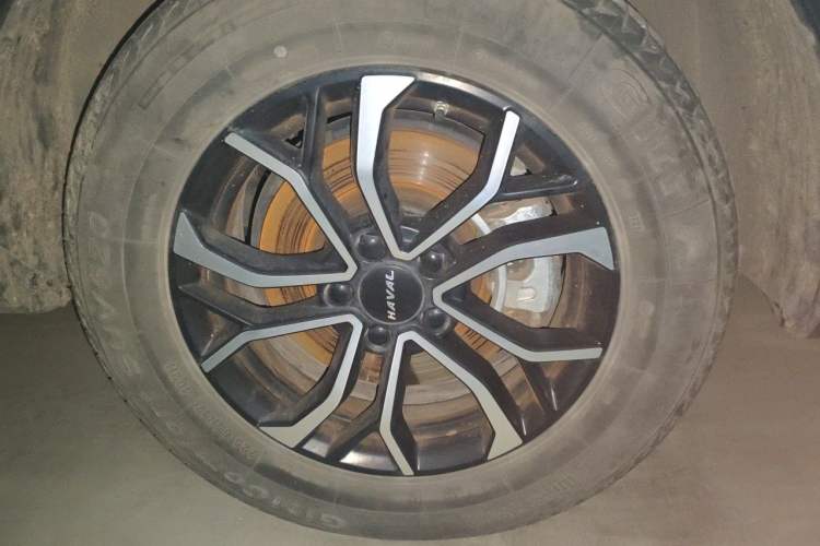 Used Haval H6 2021 National Trend Edition 1.5T Automatic Urban Version Right Front Wheel Hub
