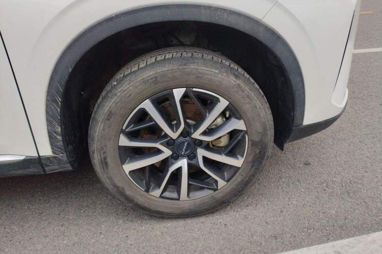 Used Haval H6 2021 3rd Generation 1.5T Automatic Two-Wheel Drive Max Right Front Wheel Hub