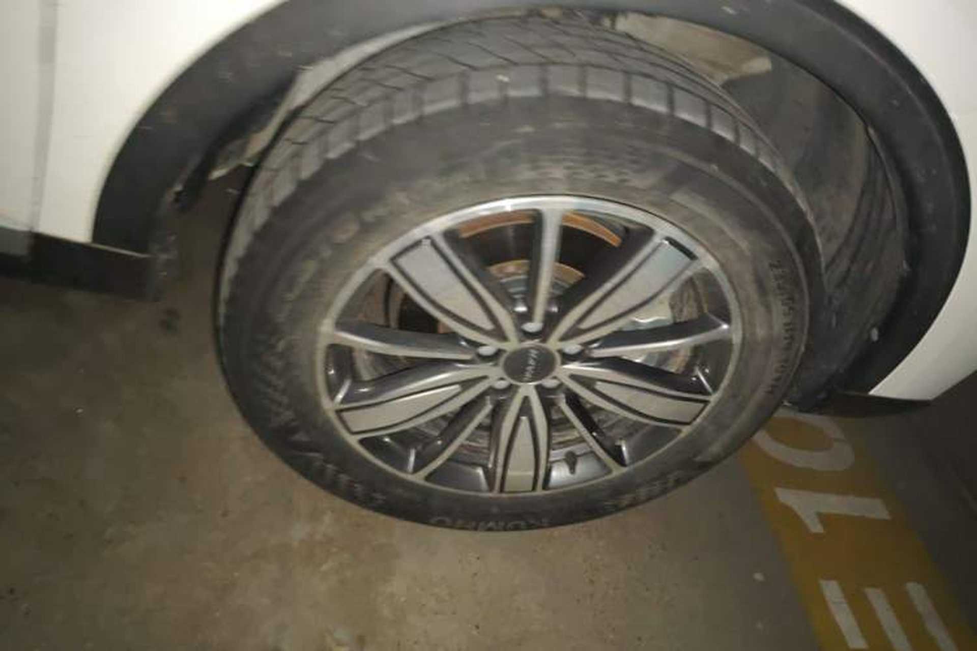 Used Haval H6 2021 1.5 GDIT Automatic Champion Edition Right Front Wheel Hub
