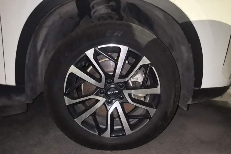 Used Haval H6 2021 3rd Generation 1.5T Automatic Two-Wheel Drive Max Right Front Wheel Hub