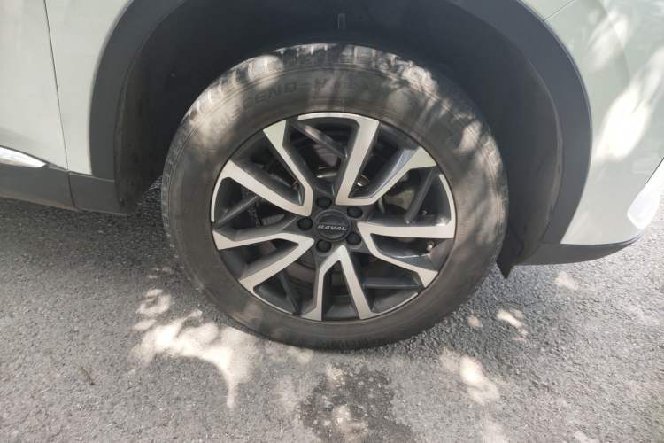 Used Haval H6 2021 3rd Generation 1.5T Automatic Two-Wheel Drive Max Right Front Wheel Hub