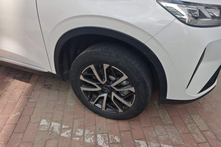 Used Haval H6 2021 3rd Generation 1.5T Automatic Two-Wheel Drive Max Right Front Wheel Hub