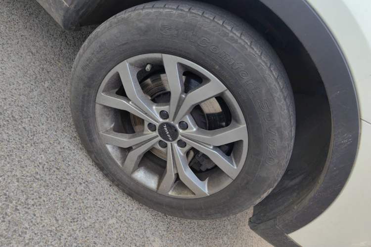 Used Haval H6 2021 National Trend Edition 1.5T Automatic Champion Version Right Front Wheel Hub