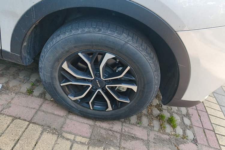 Used Haval H6 2021 National Trend Edition 1.5T Automatic Urban Version Right Front Wheel Hub