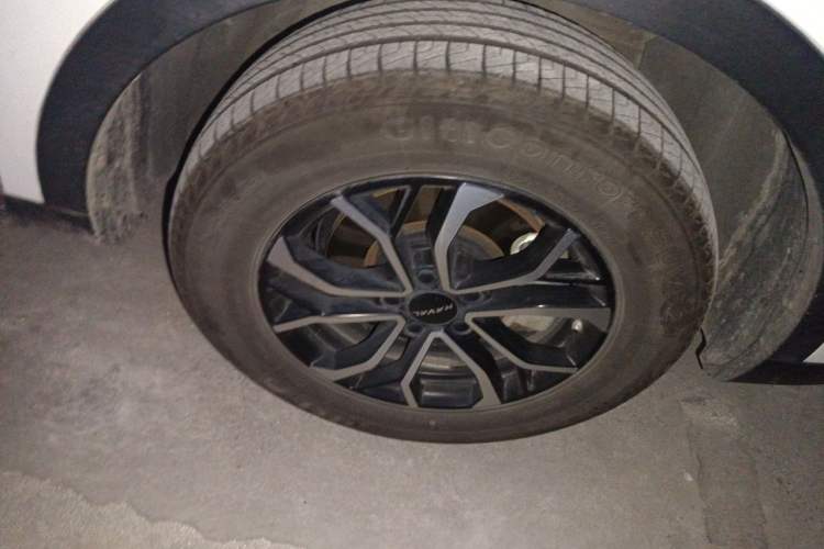 Used Haval H6 2021 National Trend Edition 1.5T Automatic Urban Version Right Front Wheel Hub