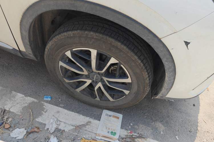 Used Haval H6 2021 3rd Generation 1.5T Automatic Two-Wheel Drive Max Right Front Wheel Hub