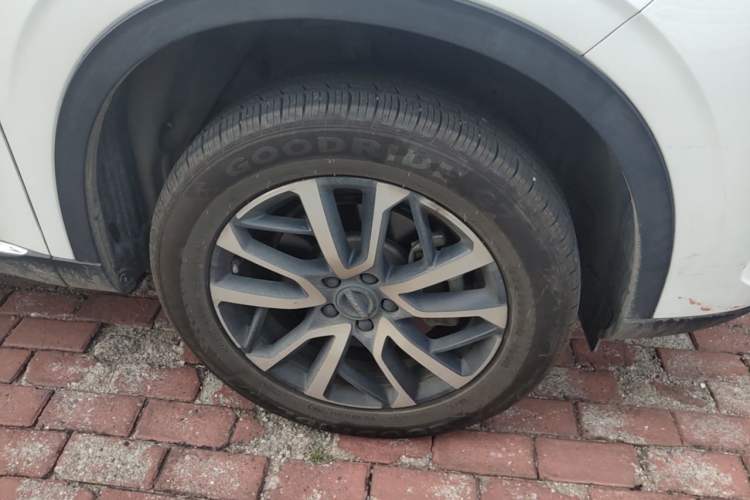 Used Haval H6 2021 3rd Generation 1.5T Automatic Two-Wheel Drive Max Right Front Wheel Hub