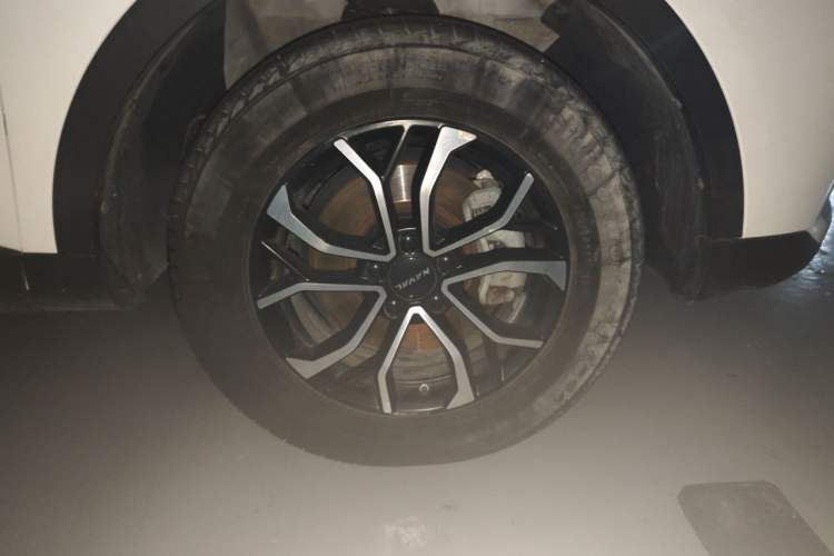 Used Haval H6 2021 National Trend Edition 1.5T Automatic Urban Version Right Front Wheel Hub