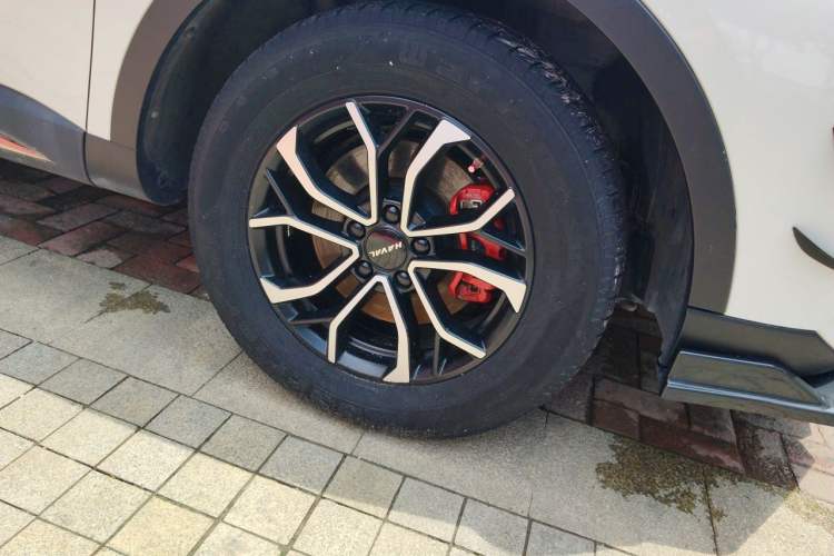 Used Haval H6 2021 National Trend Edition 1.5T Automatic Urban Version Right Front Wheel Hub