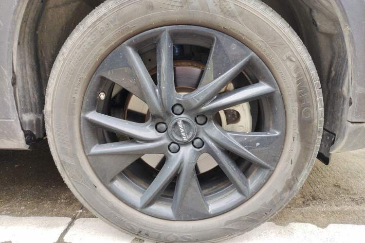 Used Haval H6 2021 3rd Generation 2.0T Automatic Two-Wheel Drive Max Right Front Wheel Hub