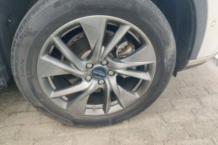 Used Haval H6 2021 3rd Generation 1.5T Automatic Two-Wheel Drive Supreme+ Right Front Wheel Hub