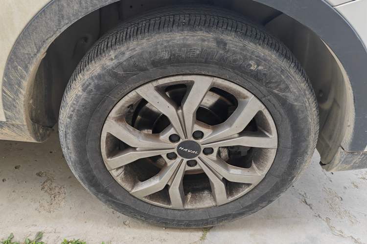 Used Haval H6 2021 National Trend Edition 1.5T Automatic Champion Version Right Front Wheel Hub