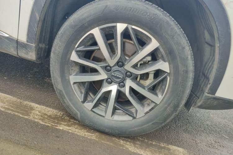 Used Haval H6 2021 3rd Generation 1.5T Automatic Two-Wheel Drive Max Right Front Wheel Hub