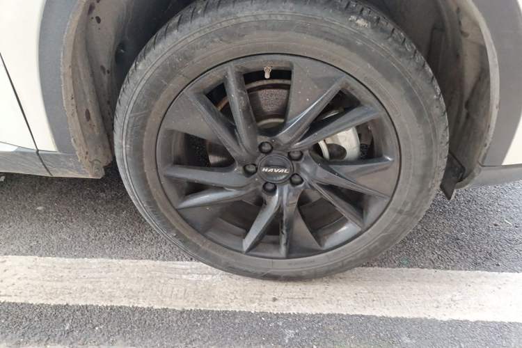 Used Haval H6 2021 3rd Generation 2.0T Automatic Two-Wheel Drive Max Right Front Wheel Hub