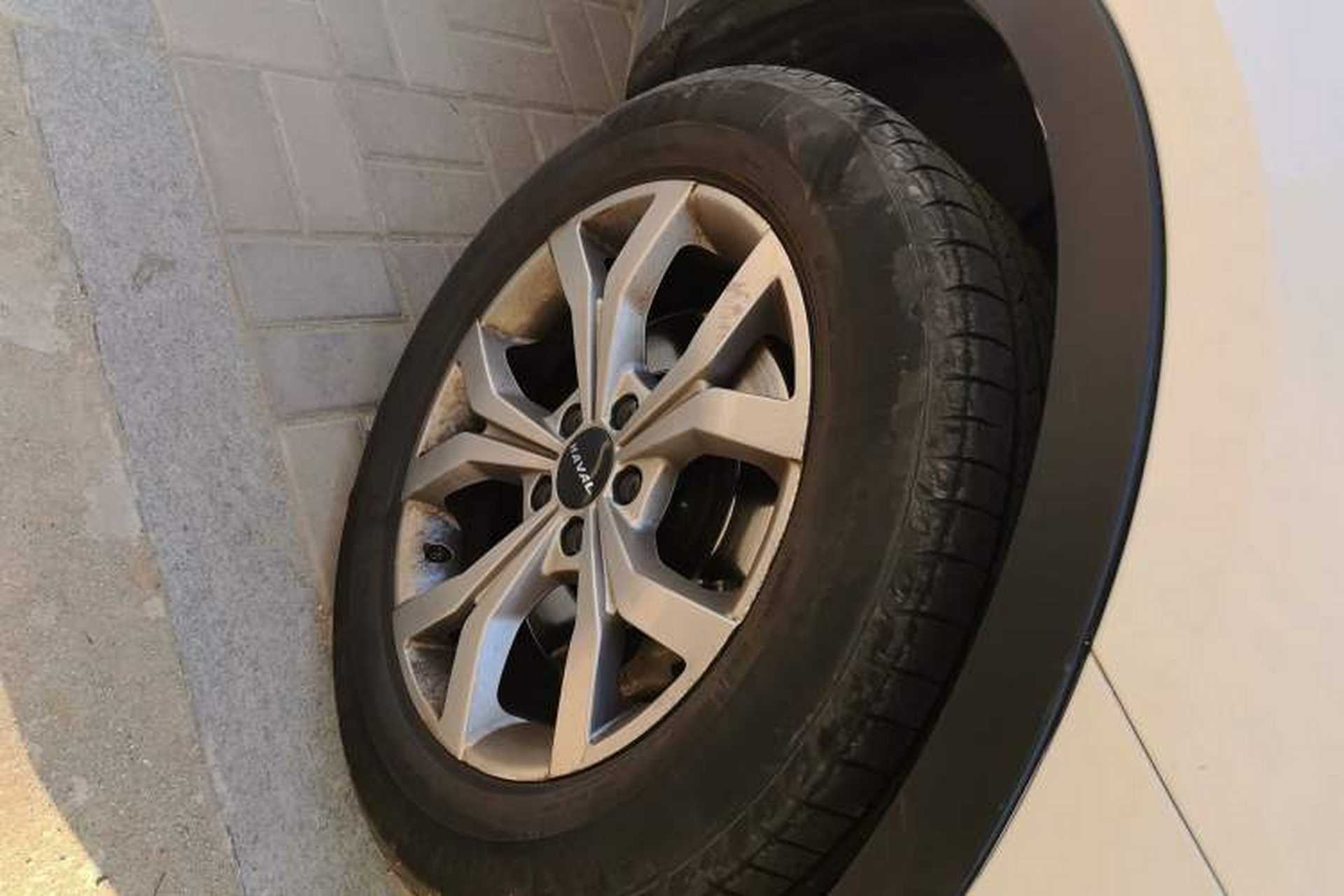 Used Haval H6 2021 National Trend Edition 1.5T Automatic Champion Version Right Front Wheel Hub