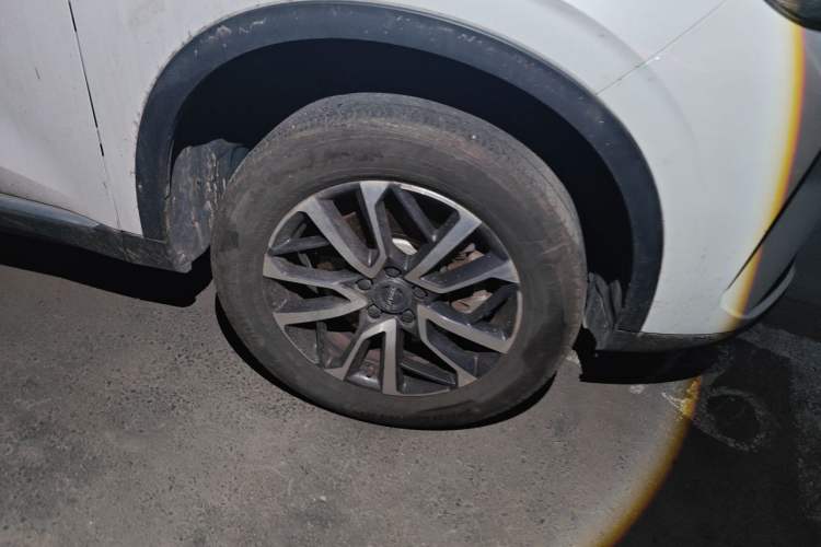 Used Haval H6 2021 3rd Generation 1.5T Automatic Two-Wheel Drive Max Right Front Wheel Hub