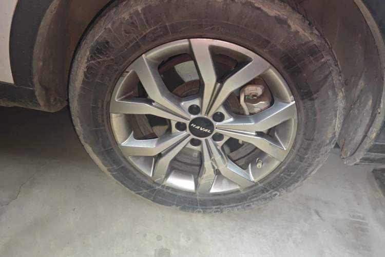 Used Haval H6 2021 National Trend Edition 1.5T Automatic Champion Version Right Front Wheel Hub