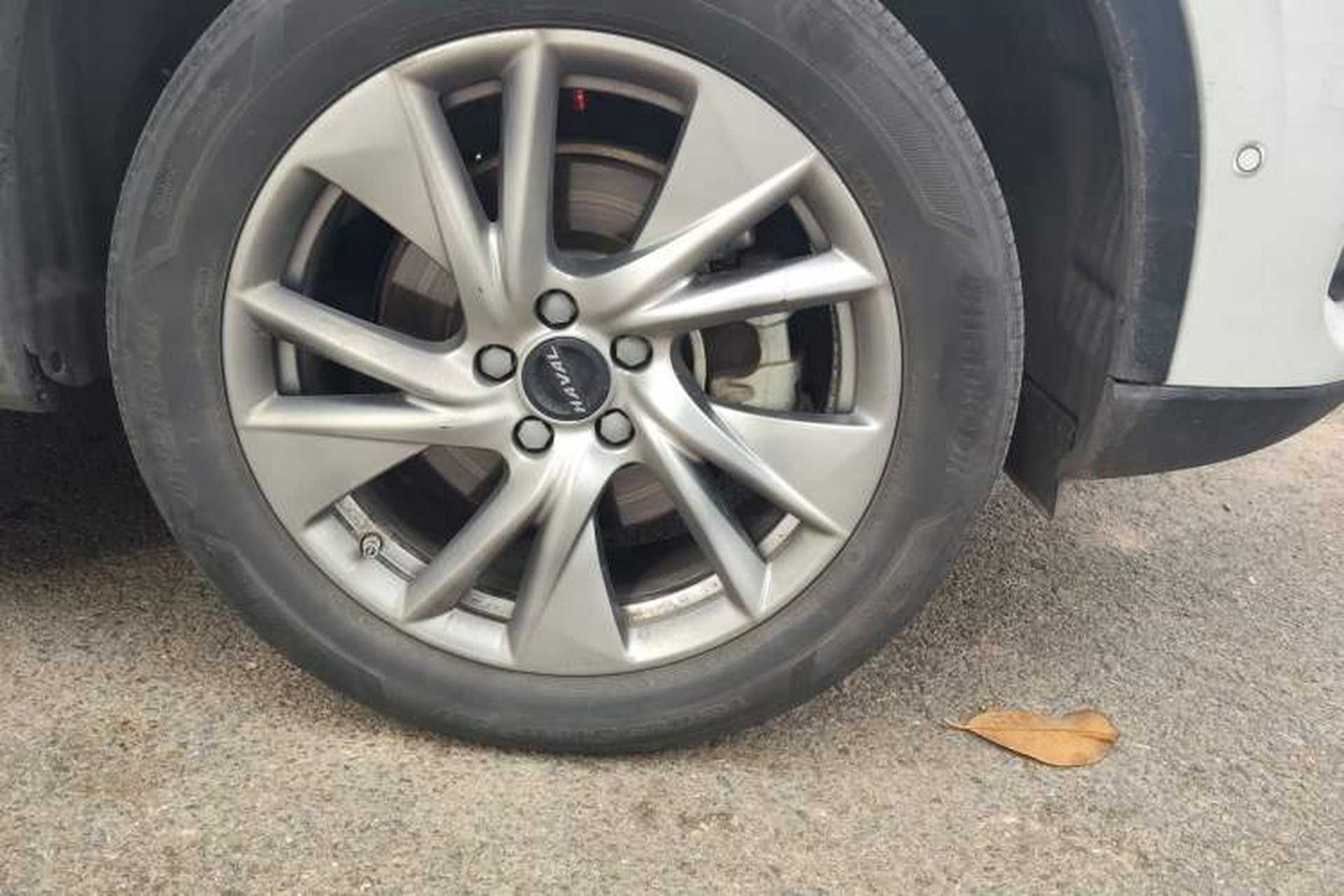 Used Haval H6 2021 3rd Generation 1.5T Automatic Two-Wheel Drive Supreme+ Right Front Wheel Hub