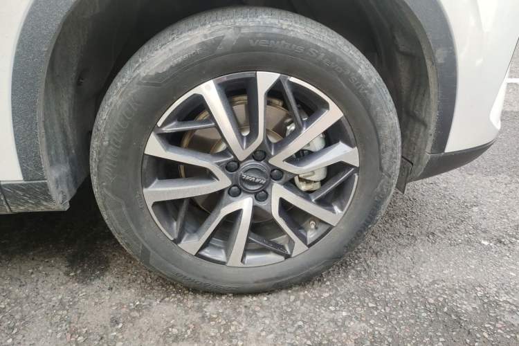 Used Haval H6 2021 3rd Generation 1.5T Automatic Two-Wheel Drive Max Right Front Wheel Hub
