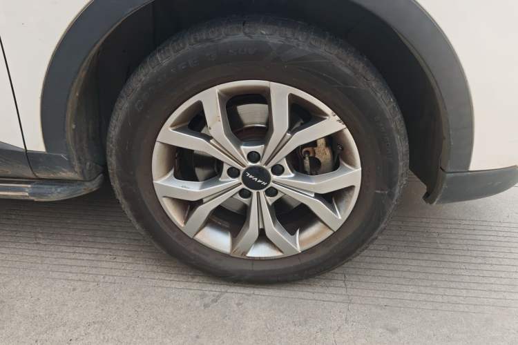 Used Haval H6 2021 National Trend Edition 1.5T Automatic Champion Version Right Front Wheel Hub