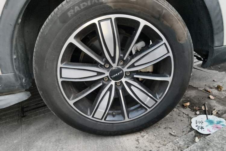 Used Haval H6 2021 National Trend Edition 1.5 GDIT Automatic Luxury Version Right Front Wheel Hub