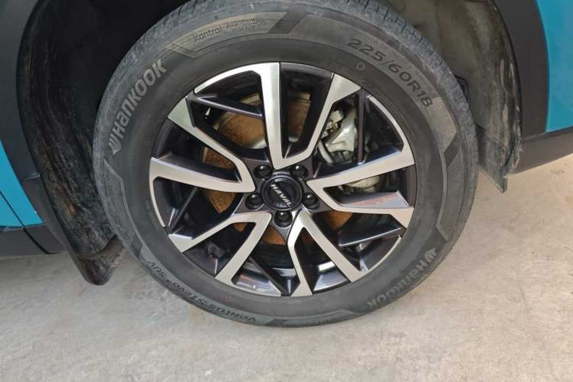 Used Haval H6 2021 3rd Generation 1.5T Automatic Two-Wheel Drive Pro Right Front Wheel Hub