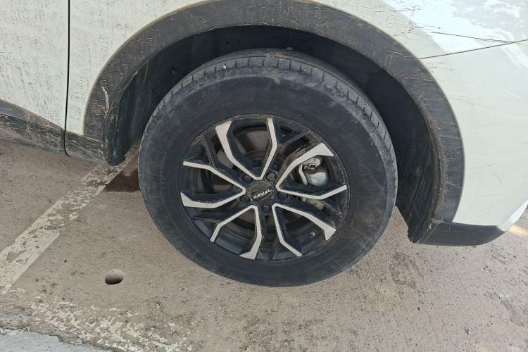 Used Haval H6 2021 National Trend Edition 1.5T Automatic Urban Version Right Front Wheel Hub
