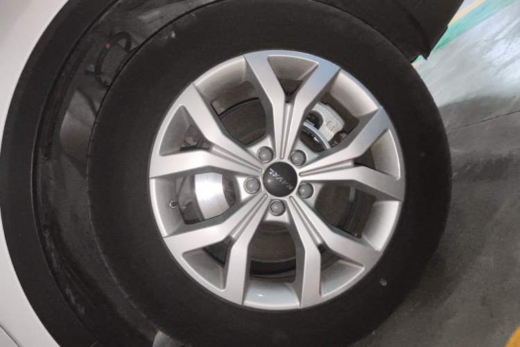 Used Haval H6 2021 1.5T Automatic Urban Edition Right Front Wheel Hub