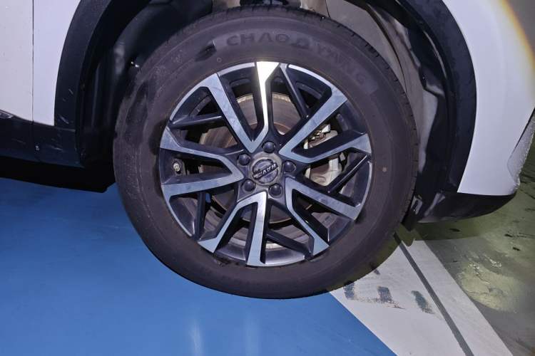 Used Haval H6 2021 3rd Generation 1.5T Automatic Two-Wheel Drive Max Right Front Wheel Hub