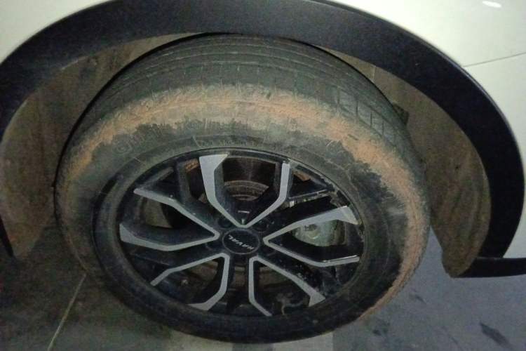 Used Haval H6 2021 National Trend Edition 1.5T Automatic Urban Version Right Front Wheel Hub