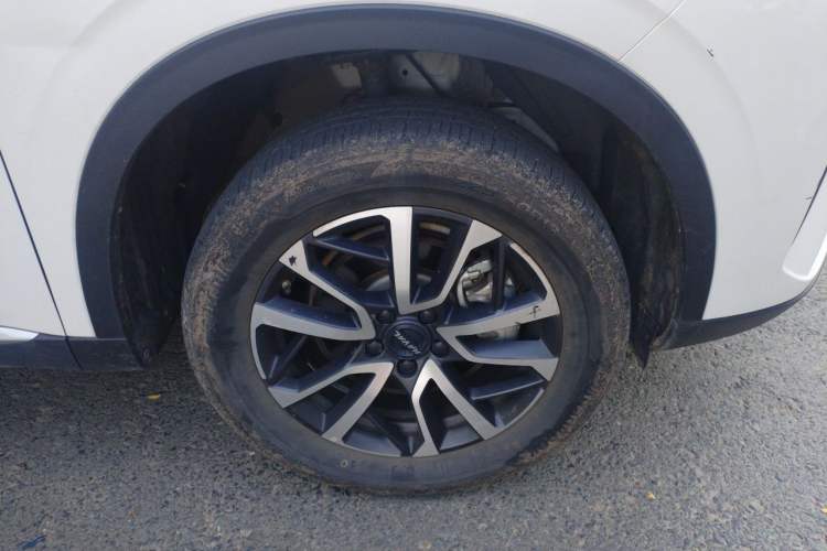 Used Haval H6 2021 3rd Generation 1.5T Automatic Two-Wheel Drive Max Right Front Wheel Hub