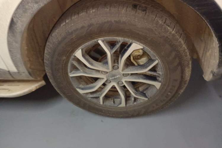 Used Haval H6 2021 National Trend Edition 1.5T Automatic Urban Version Right Front Wheel Hub