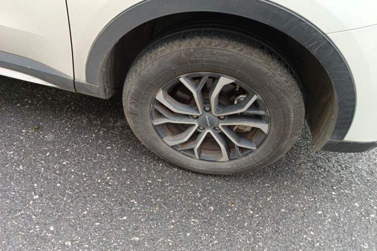 Used Haval H6 2021 National Trend Edition 1.5T Automatic Urban Version Right Front Wheel Hub