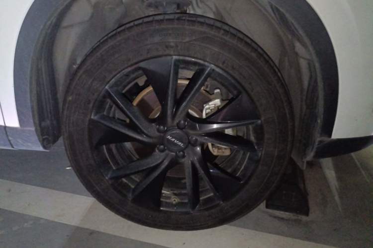 Used Haval H6 2021 3rd Generation 2.0T Automatic Two-Wheel Drive Max Right Front Wheel Hub