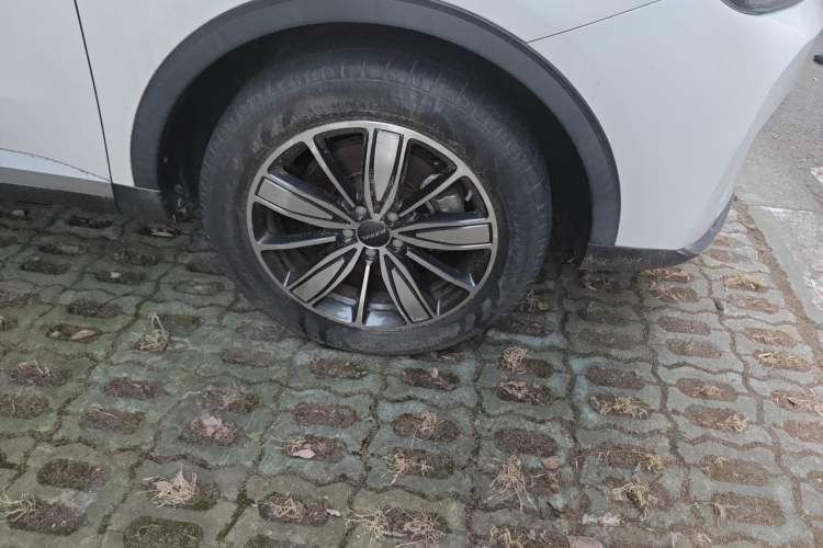 Used Haval H6 2021 1.5T Automatic Champion Edition Right Front Wheel Hub
