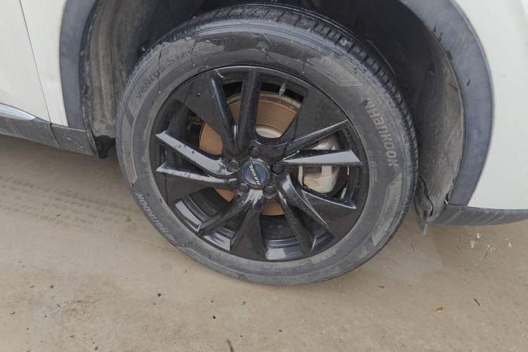 Used Haval H6 2021 3rd Generation 2.0T Automatic Two-Wheel Drive Max Right Front Wheel Hub