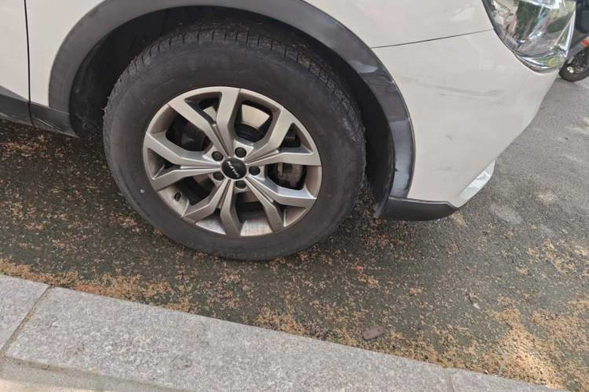 Used Haval H6 2021 National Trend Edition 1.5T Automatic Champion Version Right Front Wheel Hub