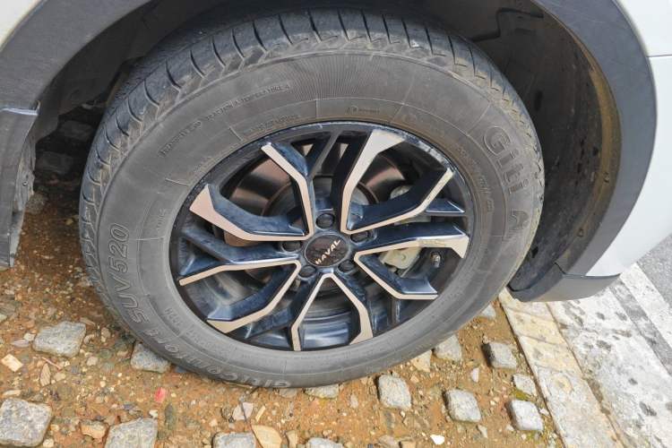 Used Haval H6 2021 National Trend Edition 1.5T Automatic Urban Version Right Front Wheel Hub