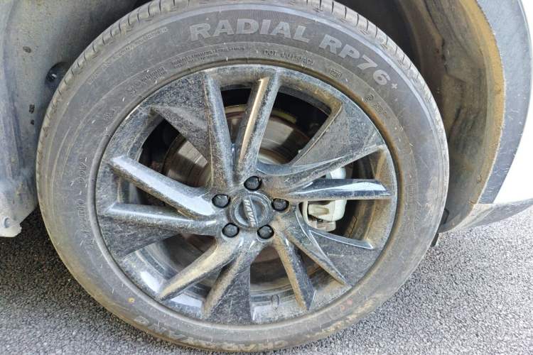 Used Haval H6 2021 3rd Generation 2.0T Automatic Two-Wheel Drive Max Right Front Wheel Hub
