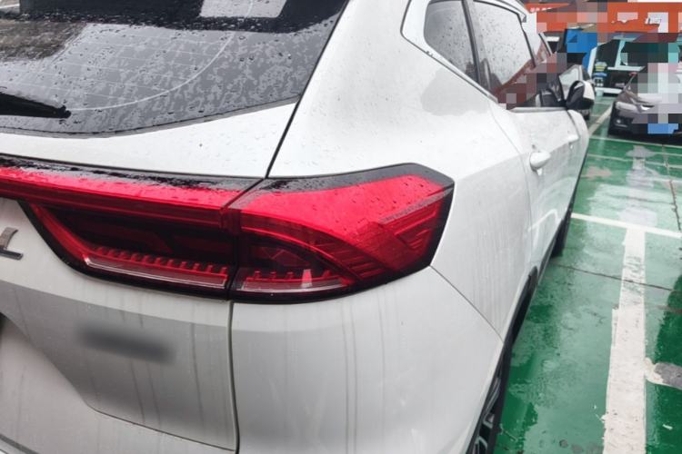Used Haval H6 2021 National Trend Edition 1.5T Automatic Urban Version Right Rear Taillight