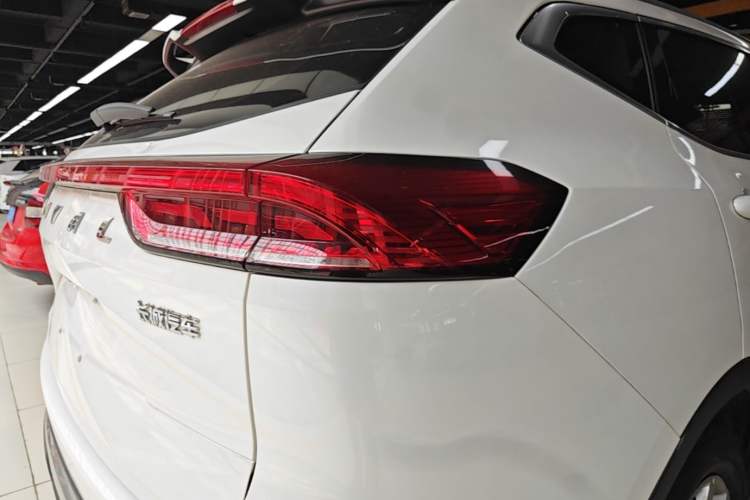 Used Haval H6 2021 National Trend Edition 1.5T Automatic Champion Version Right Rear Taillight