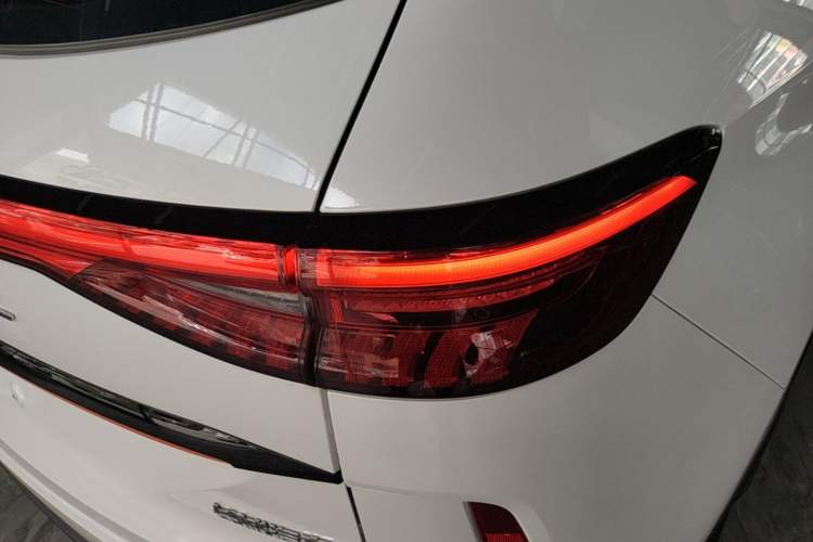 Used Haval H6 2021 3rd Generation 1.5T Automatic Two-Wheel Drive Supreme+ Right Rear Taillight