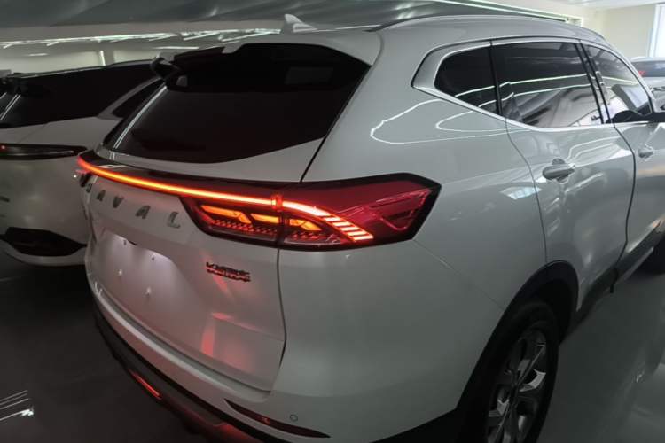 Used Haval H6 2021 China Trend Edition 1.5 GDIT Automatic Champion Version Right Rear Taillight